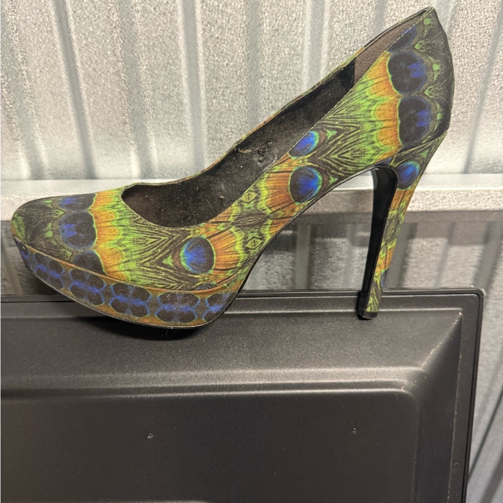 Peacock Patterned Women's Heels
